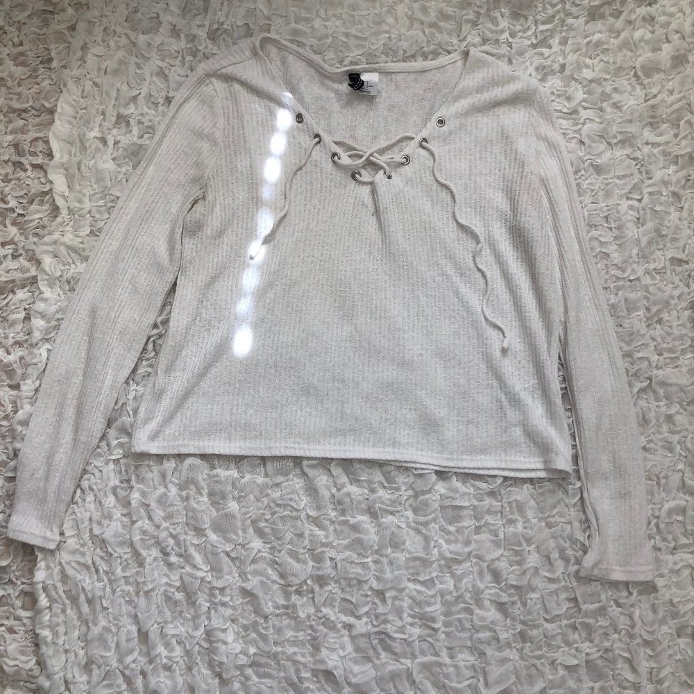 H&M White Long Sleeve Shirt